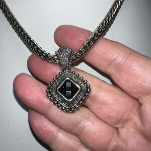 Chunky Silver Tone with Black Sone Necklace with Pendant and Magnetic closure